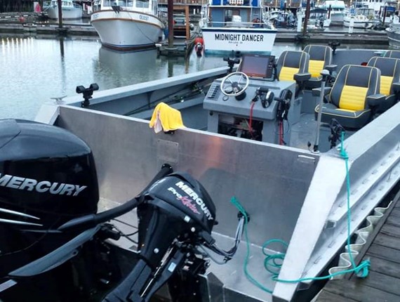 26 FT Workboat Photo 1.jpg